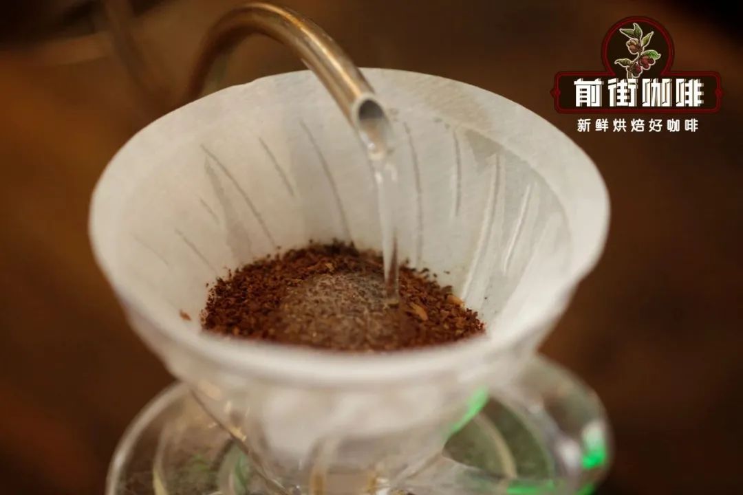 Phương pháp ủ nở｜Ý nghĩa và mục đích của ủ nở khi pha cà phê pour-over là gì, lượng nước ủ nở bao nhiêu, thời gian ủ nở tính toán chiết xuất cà phê