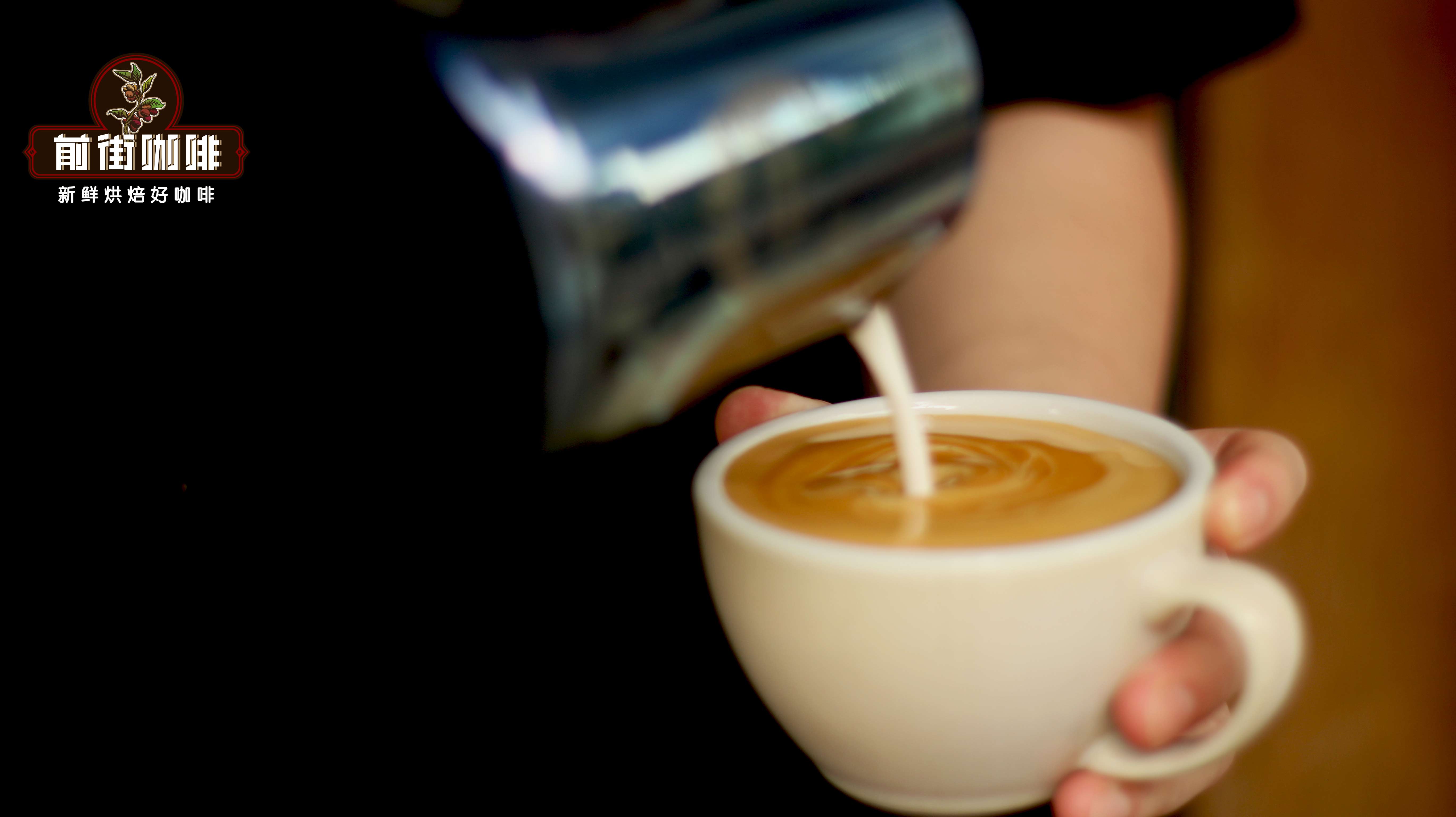 Lực đổ latte art quá mạnh
