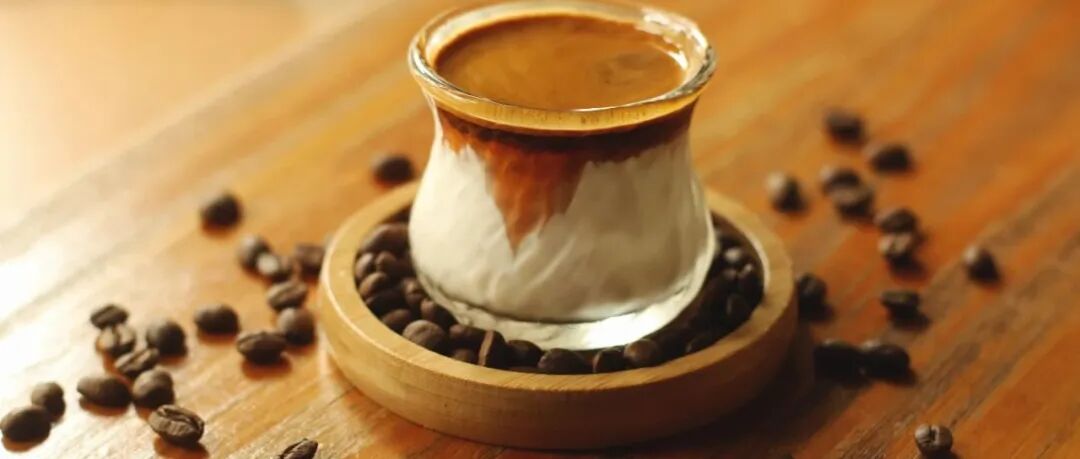 Tự làm ice blog, để trong tủ lạnh hay tan chảy ở nhiệt độ thường?