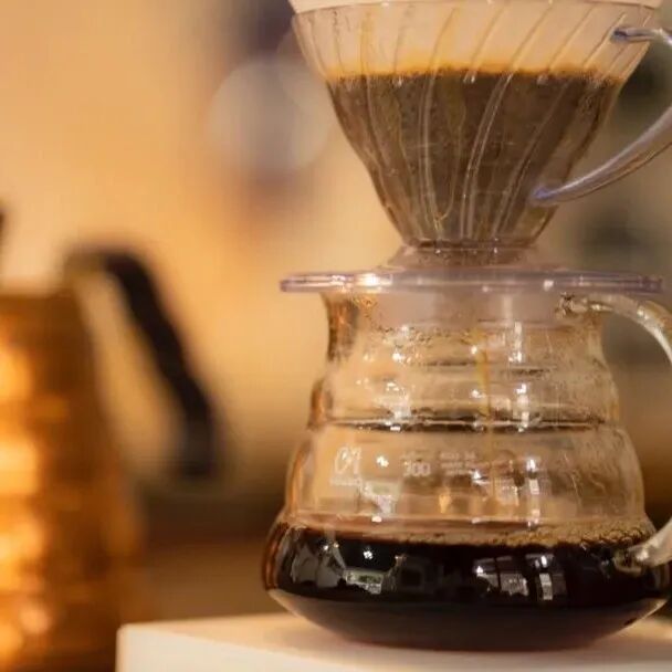 Giúp bạn thoát khỏi trình độ tân binh, hiểu rõ logic chiết xuất của cà phê pour over!