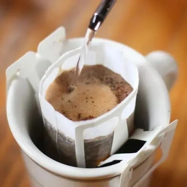 Có cách nào để cà phê túi lọc trở nên đậm hơn một chút không?