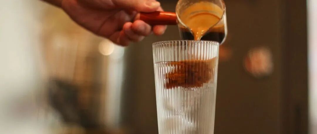 Americano, espresso, phin, ba giai đoạn, chúng khác nhau ở điểm nào?