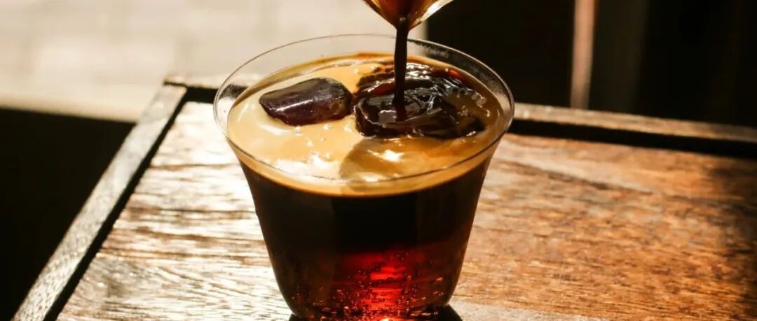 Cà phê đá kiểu Mỹ với cola, thật sự ngon đến vậy sao?!