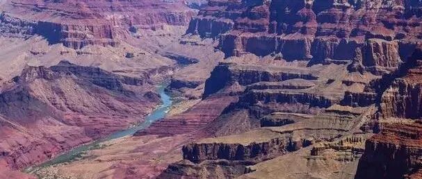 Khu vực trồng cà phê nào ở miền trung tây Kenya? Có đặc điểm gì?