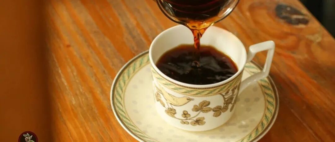 Tôi bấm ngón tay tính toán, đã đến lúc uống một ly Gesha rồi!