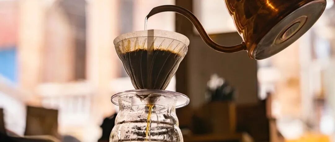 Tại sao cà phê single origin luôn được pha bằng phương pháp pour-over?