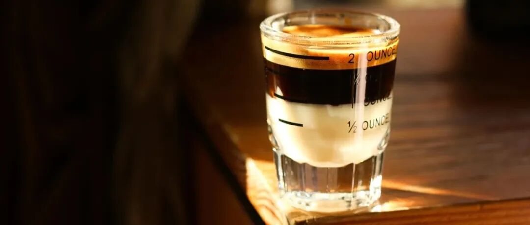 Cà phê kẹo, ngon đến mức bất ngờ!