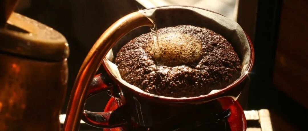 Chia sẻ một cách pha cà phê rang đậm siêu chữa lành với vị ngọt cao!