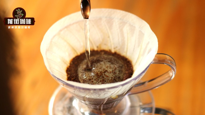Chọn hạt cà phê rang nhạt cho pour-over theo tình huống thưởng thức