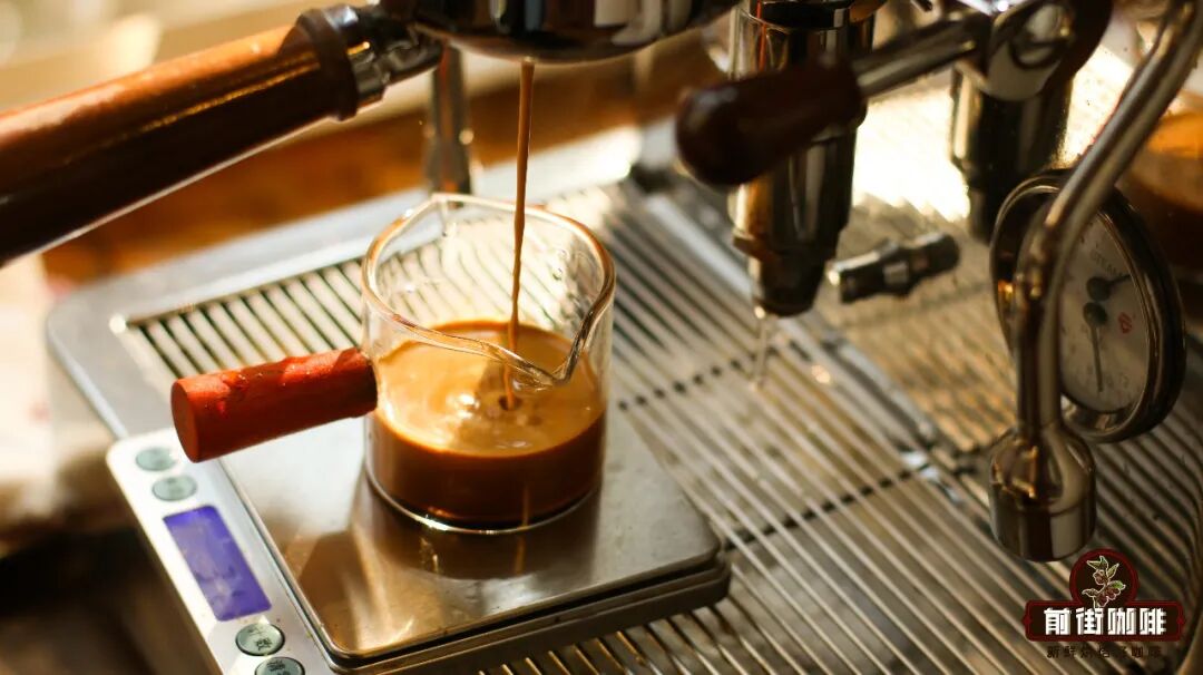 Cà phê espresso để qua đêm còn uống được không?