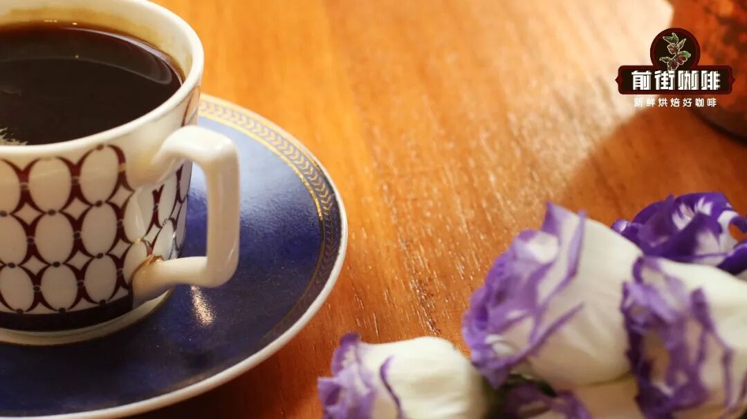 Tại sao người ta thường nói Americano nóng uống giống như 