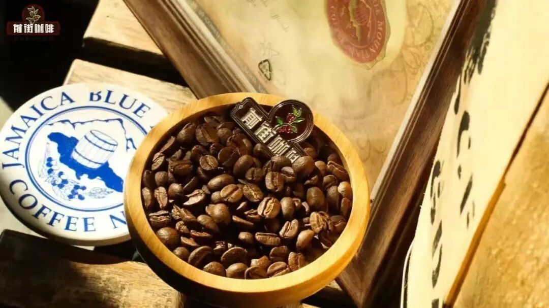 Tại sao khi mua cà phê Blue Mountain luôn có người nhấn mạnh phải là 
