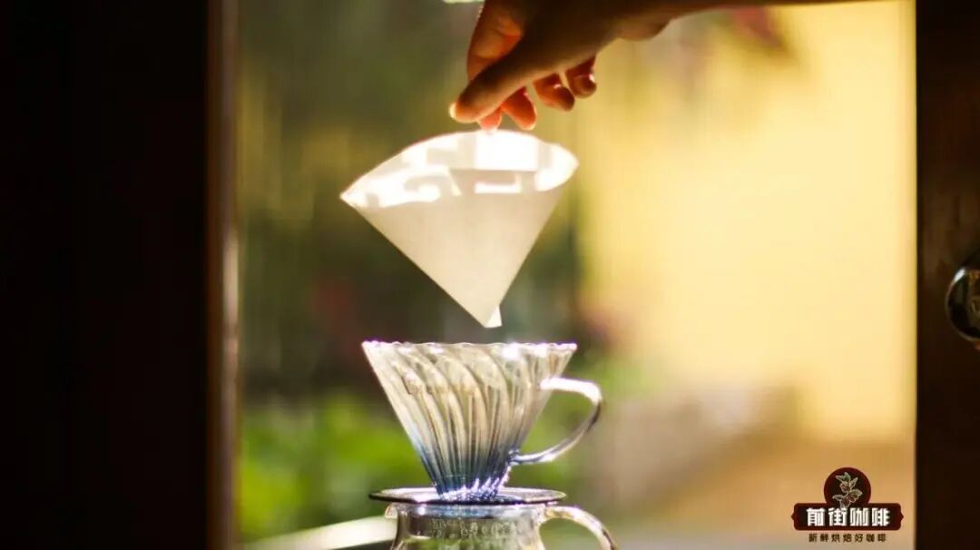 Giấy lọc không khớp với phễu lọc có ảnh hưởng lớn đến việc chiết xuất cà phê không?