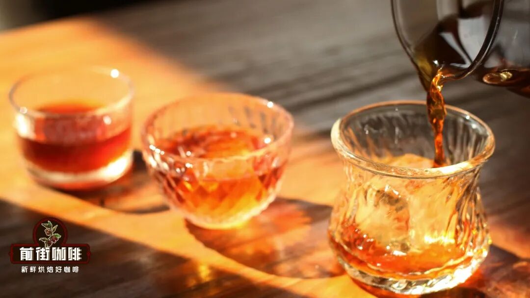 Làm các loại cà phê đá khác nhau, nên thêm bao nhiêu đá?