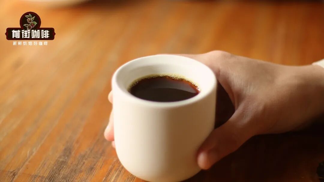 Uống cà phê, làm thế nào để chọn loại cốc phù hợp?