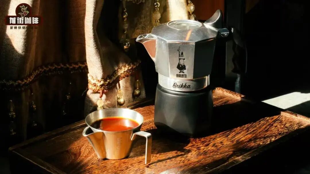 Làm thế nào để cà phê pha bằng bình Moka có thể giống như espresso?