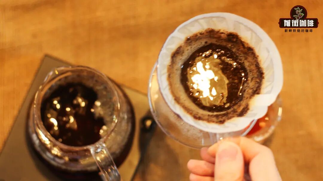 Một lần pha dùng hai lần cắt dòng, có thể giúp cà phê ít chua và ngọt hơn!!