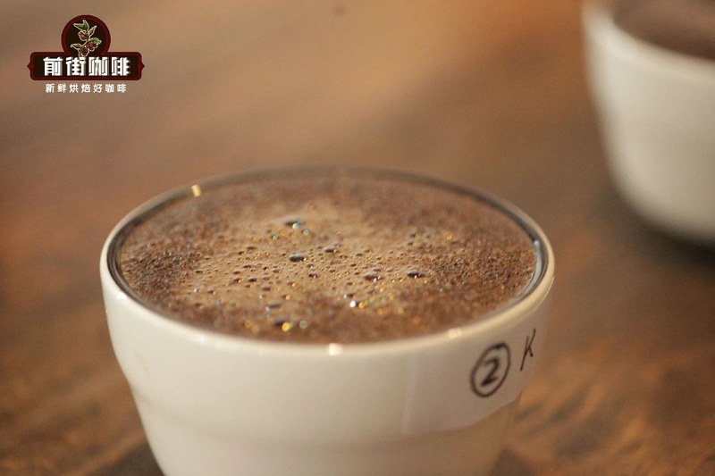 Từ Ethiopia đến Mandheling: Điểm rang trong ấm Moka