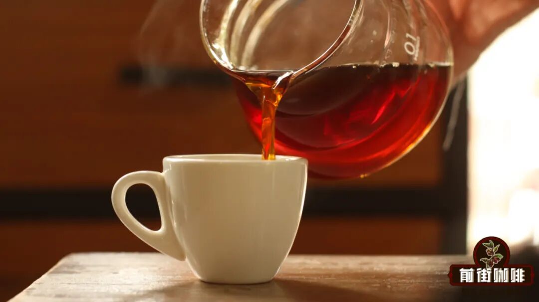 Tại sao muốn cảm nhận hương vị của cà phê pha phin lại phải uống nóng?