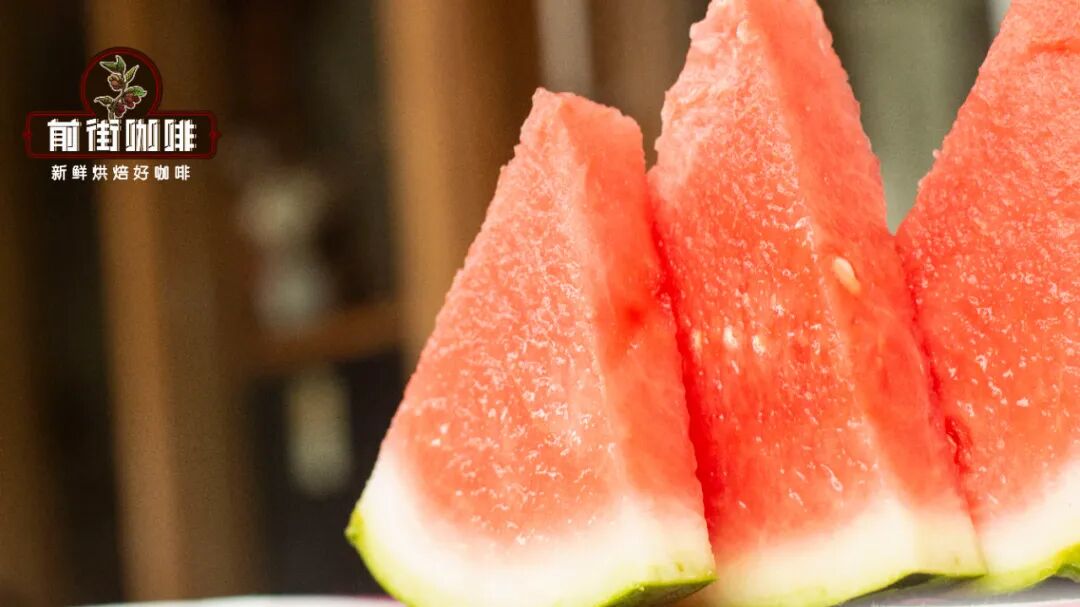 Hóa ra dưa hấu và cà phê đá mới là sự kết hợp hoàn hảo nhất!!
