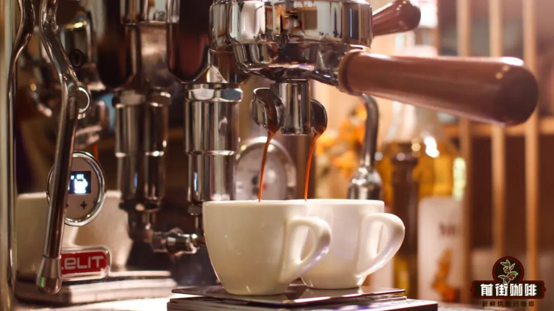Khi chiết xuất espresso, tại sao dòng chảy lại không đồng đều?